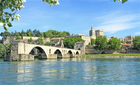 Pont d'Avignon Tours | musement