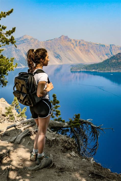 9 Best Day Hikes in Crater Lake National Park - The National Parks ...