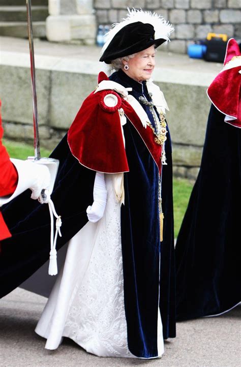 The Queen's Regalia — What Does It All Mean? | Royal cloak, Order of ...