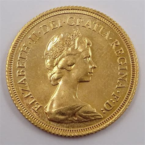 Queen Elizabeth II 1979 gold full sovereign - Coins, Banknotes & Medals