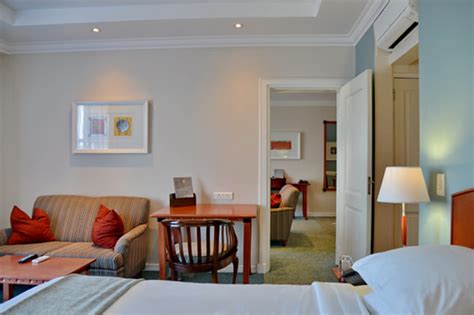 Accommodation | Summerstrand, Gqeberha | City Lodge Hotel Group | City ...