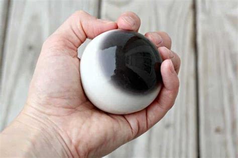 Halloween Eyeballs: Giant Edible Cow Eyeball Recipe