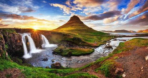 Iceland Mountains