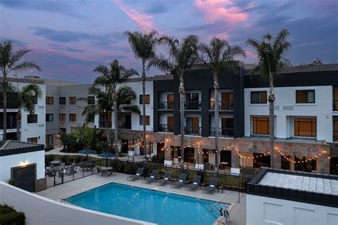 COURTYARD BY MARRIOTT SAN DIEGO CARLSBAD - Hotel Reviews, Photos, Rate ...