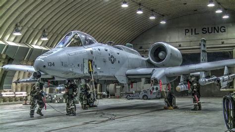 A-10 Warthog Warming Up at Osan Air Base, Korea - YouTube