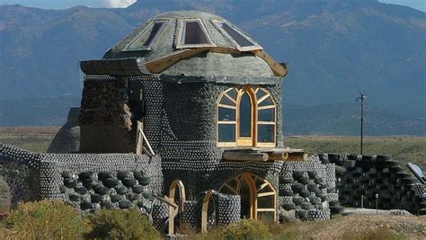 5 Things Everyone Needs To Know About Earthships