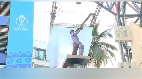 Sachin Tendulkar Statue: Sachin Tendulkar's statue unveiled at Wankhede ...