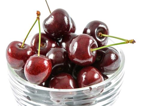 15 Different Cherry Fruit Varieties- Interesting Facts with Pictures