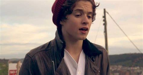 30 Fun Facts About Brad Simpson | The Vamps - The Fact Site