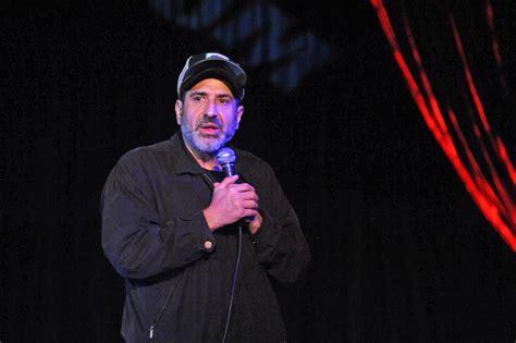 Dave Attell's Instagram, Twitter & Facebook on IDCrawl