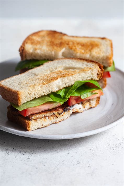 Classic Vegan White Sandwich Bread | The Full Helping