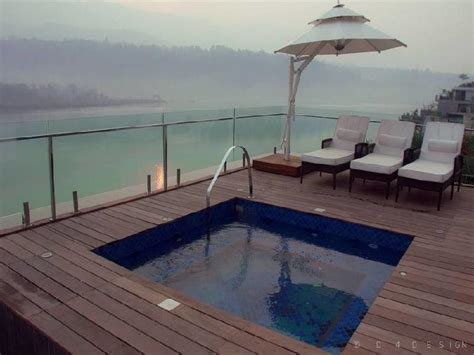 Book Hotel Ganga Kinare - A Riverside Boutique Hotel , Rishikesh - Reviews, Photos & Rates | Via.com