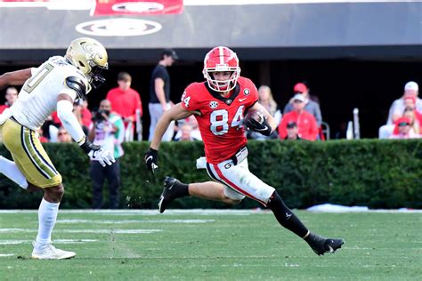 Georgia vs LSU Player Props, Over/Under, and Betting Line - Sports ...