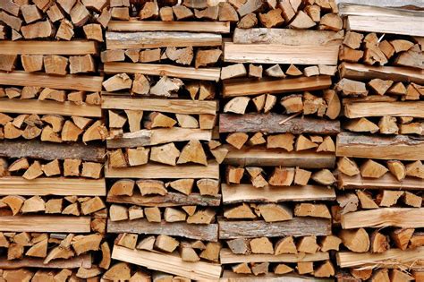 How to Stack Firewood: Tips from Fireplace Professionals | Wood ...