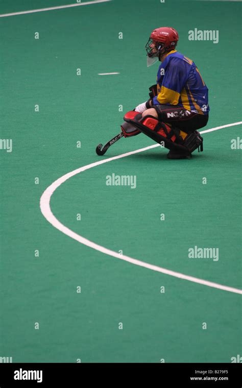 field hockey goalkeeper Stock Photo - Alamy