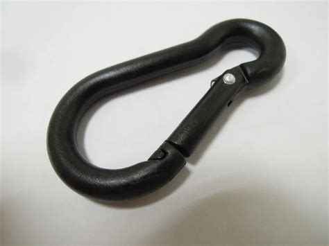 Plastic Black Carabiner Climb Keychain Hook And Clips - Buy Plastic ...