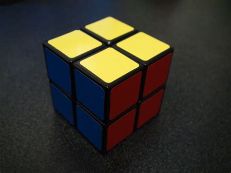 Tren Gaya 30+ 2X2 Rubik S Cube