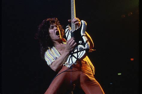 Eddie Van Halen Awarded National Guitar Museum's Lifetime Honor