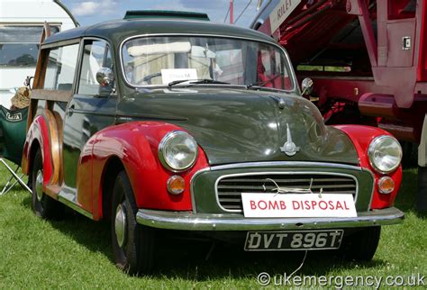 DVT 896T Military Bomb Disposal Morris Minor Traveller – UK Emergency ...