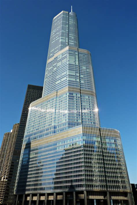 Trump International Hotel and Tower Chicago, USA | Urban Splatter