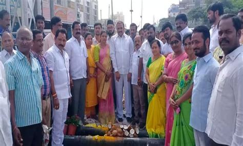 MLA Arekapudi Gandhi launches Manjira pipeline works