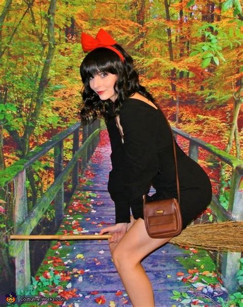 Kiki's Delivery Service Costume | Easy DIY Costumes - Photo 4/4