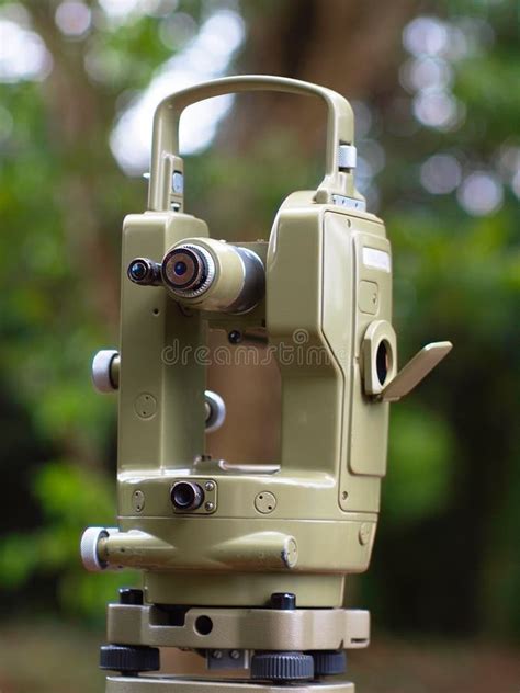 Astronomical Theodolite for Surveying Stock Image - Image of ocular, engineering: 60814327