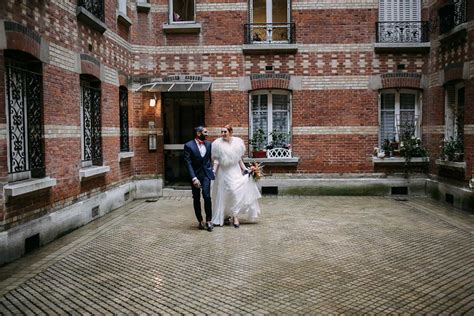 An Elegant Eiffel Tower Wedding in Paris