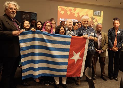 Academics, journalists, students raise Papuan flag in NZ ‘solidarity’ gesture | Asia Pacific Report