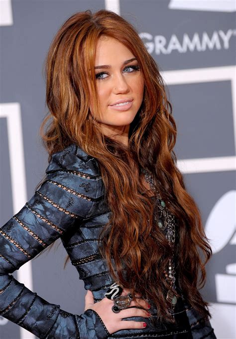 Miley Cyrus Hair Color 2010