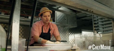 John Leguizamo Cooking GIF - Find & Share on GIPHY