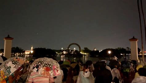 PHOTOS, VIDEO: "EPCOT Forever" Fireworks Show Returns - WDW News Today