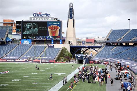 James White was on New England Patriots players' minds, as running back mourns his father ...