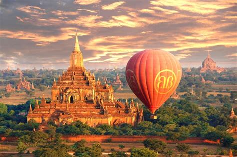 What is the best way to enjoy Bagan's scenery? Rise a balloon ...