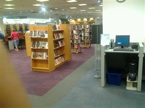 A favorite of my parents, best library I've ever visited! Arlington Heights, Four Square, The ...