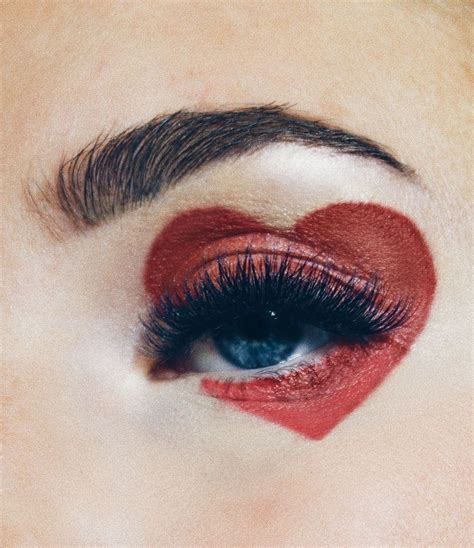 2020 的 15 Cute and simple creative eye makeup reference picture - Lieridaocao Blog 主题