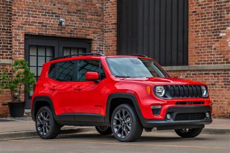 Jeep announces new packages, features for 2023 Renegade