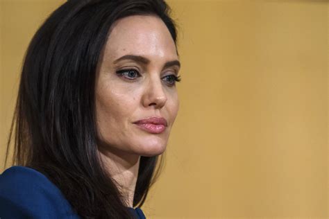 What Is Bell’s Palsy? Angelina Jolie, Other Celebrities Who Suffered ...