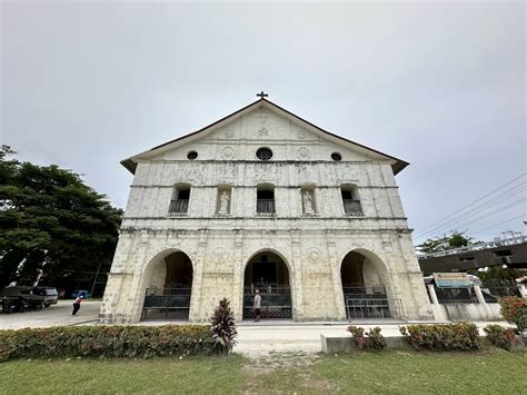 Loboc Church: Parroquia de San Pedro Apostol in Bohol - Out of Town Blog