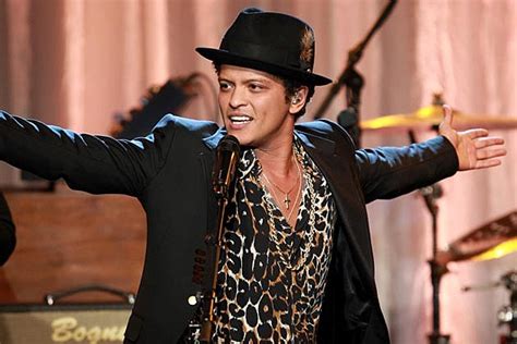 Bruno Mars Is a Man of Many Hats [PHOTOS]