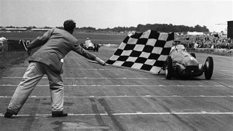 règne connaissance patrimoine premier grand prix de formule 1 1950 ...