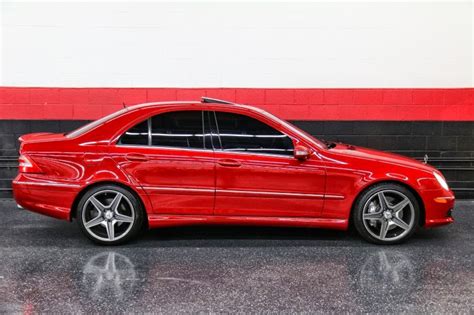 Mercedes-Benz W203 C55 AMG Mars Red | BENZTUNING