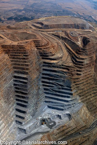 aerial photograph Bingham Canyon Open Pit Copper Mine, Utah | Aerial Archives | Aerial and ...