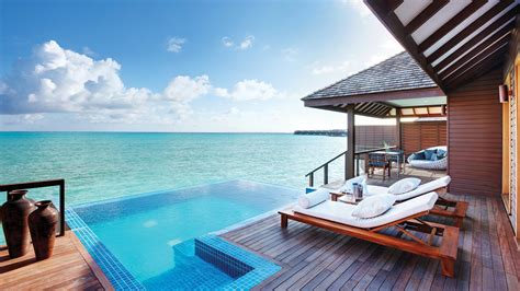 Maldives Five-Star Private Island Villas with All-Inclusive Dining, Unlimited Free-Flow Drinks ...