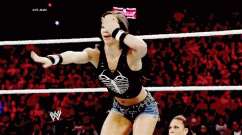 AJ Lee GIF - AJ Lee WWE - Discover & Share GIFs | Aj lee, Wwe, Lee