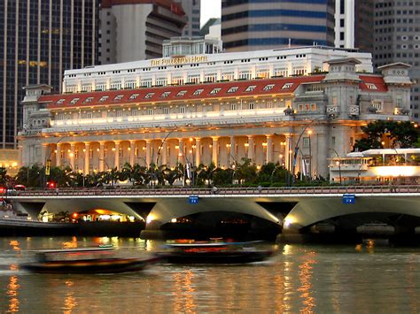 Best Hotels For You: Fullerton Hotel Singapore