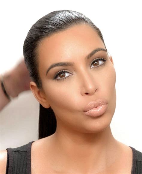 Kim Kardashian Makeup Tutorial Natural Makeupview.co | Kim kardashian makeup, Kim kardashian ...