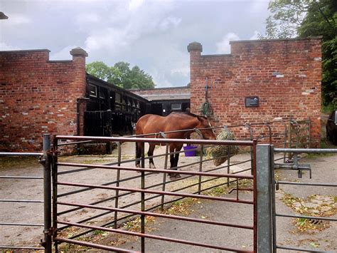 Heaton Park, The Stables © David Dixon cc-by-sa/2.0 :: Geograph Britain ...