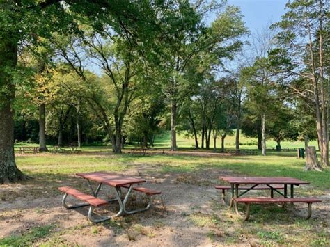 best outdoor picnic spots near me - Debroah Bertrand