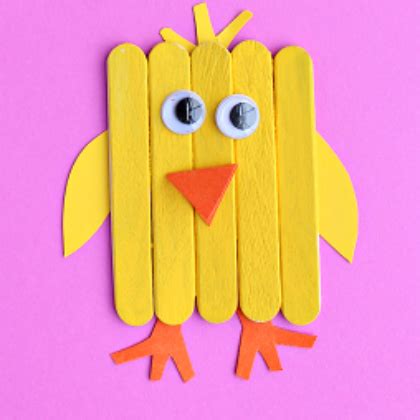 25 Bright Yellow Crafts for Preschoolers